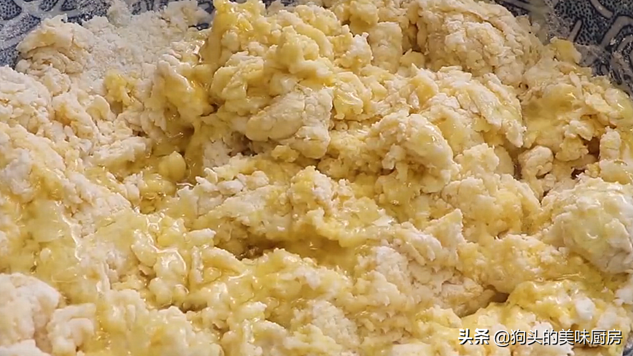1碗面粉5个鸡蛋，分享你想不到的做法，比馒头简单，比油条还香