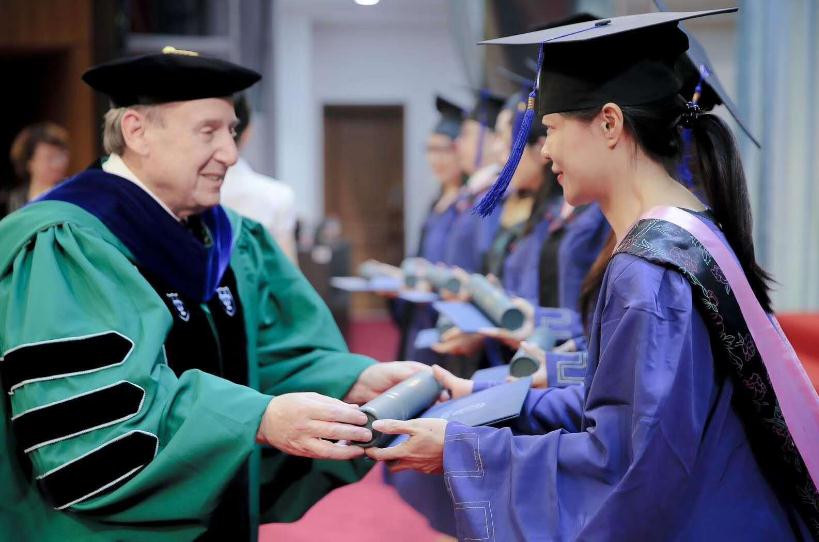 高考成绩公布时间出炉，上海、四川率先出分，辽宁考生很羡慕