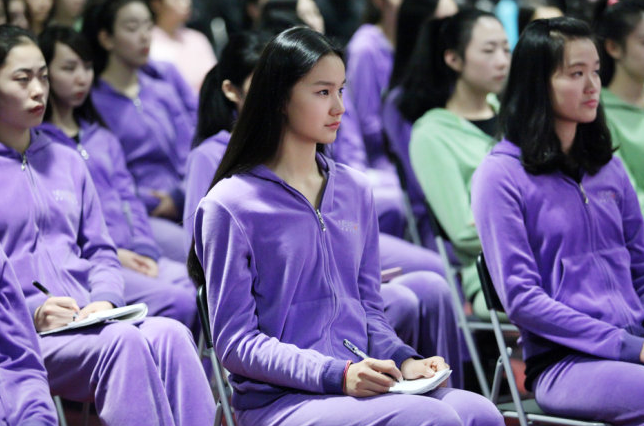 艺术生“敲黑板”：56所高校撤销73个艺术类专业，高考限制收紧