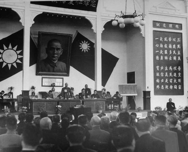 揭秘！婚房当作地下联络站，她身穿旗袍运送绝密情报