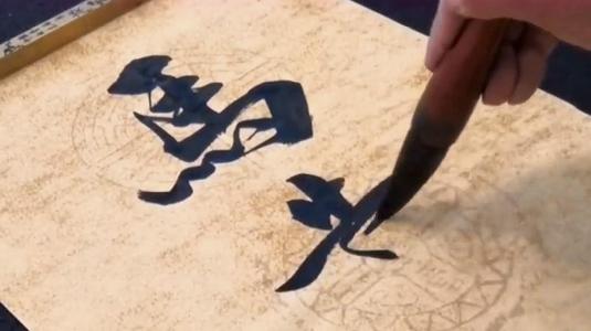 我被孙子同学的妈妈示爱，防线失守，想谈谈这两年来的体验