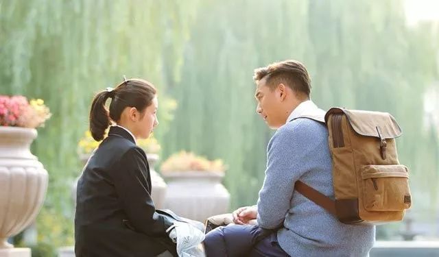 在教育孩子上，不管是有钱还是没钱，面临的问题都是不同的