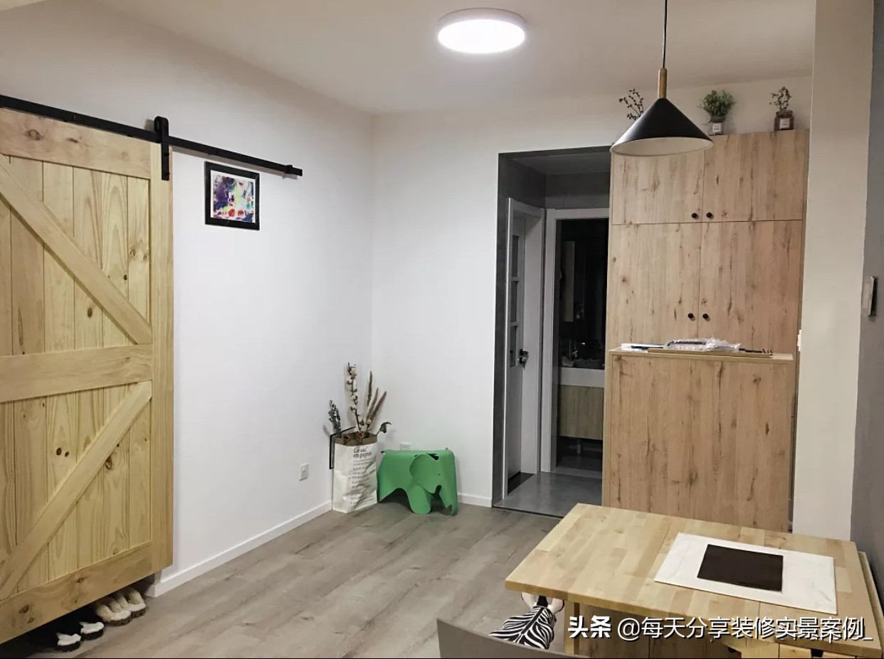 兒童書房設計為了孩子，他家裝潢不按常理出牌，客廳變「遊樂園」第一次見！