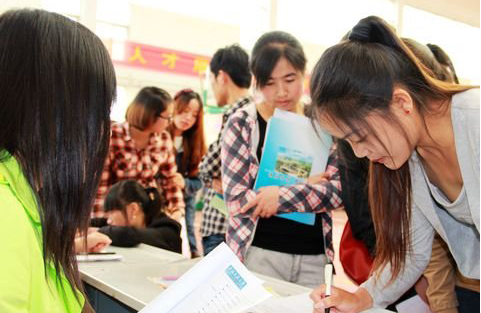 研究生上岸后，可以“躺赢”三项福利，贫困家庭考生也能安心读研