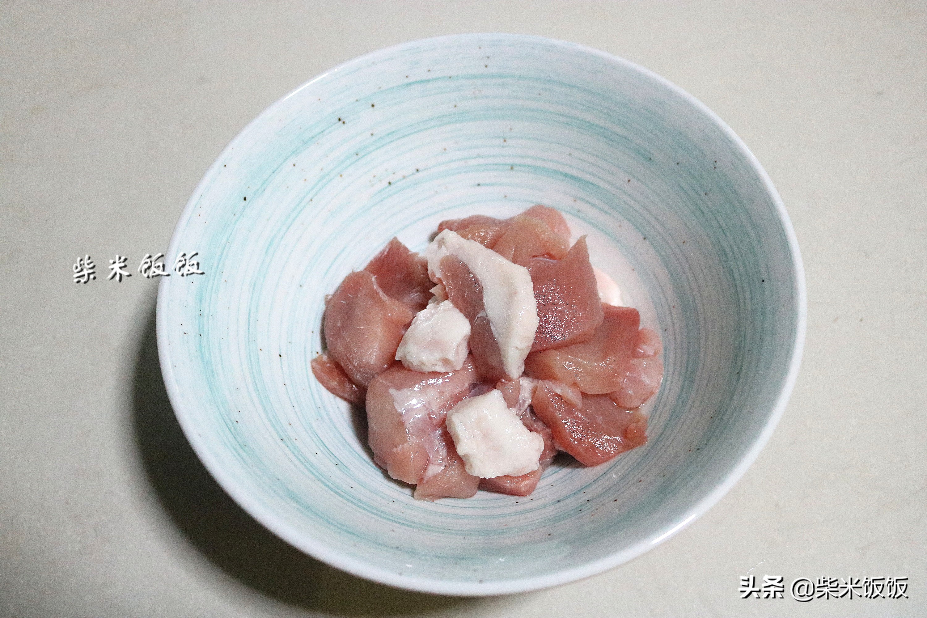 馄饨皮不要买，自己在家就能做！好包，不破皮，比买的更好吃