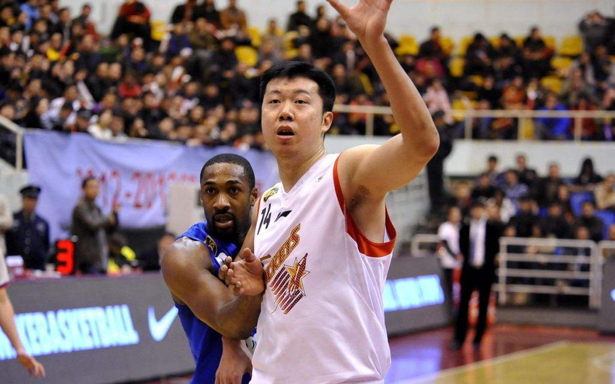 哪个nba球员退役去了cba(除了麦迪和小斯，这些NBA球星也曾在CBA效力，一人直接留下不走了)