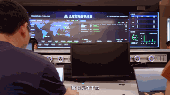 孟晚舟笑对镜头一夜刷屏她花20年打造的一流财务团队至今无人能敌