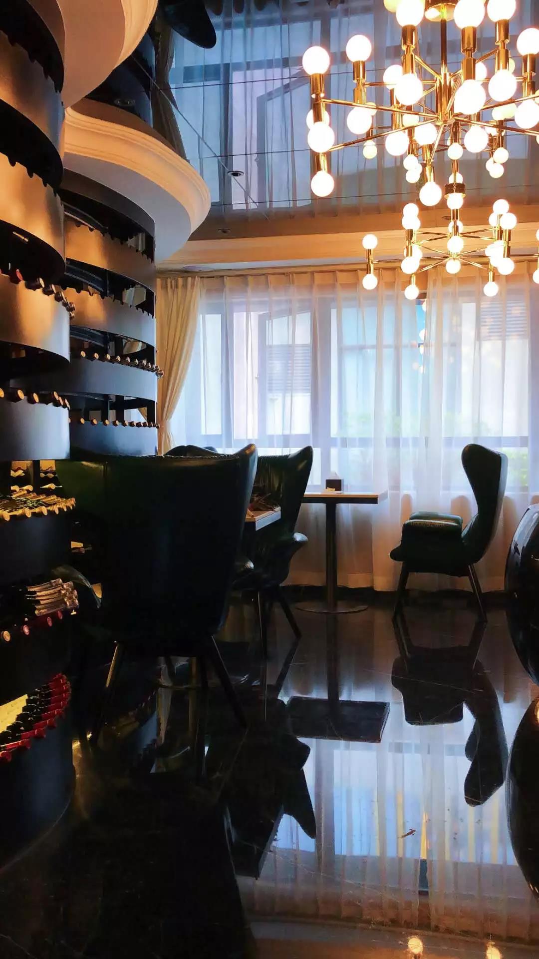 谈谈 “葡萄酒工作室”经营模式