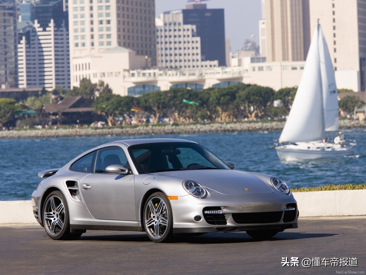 疯狂的“青蛙”！保时捷911 Turbo S新车解析 