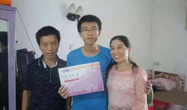 湖南寒门学子692分进清华，替爸爸圆了大学梦，贫穷不堕青云志