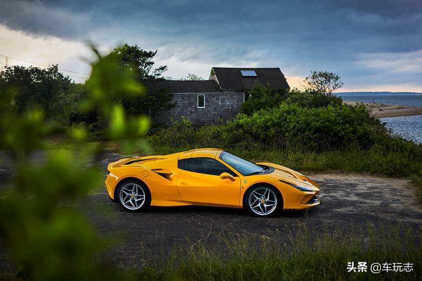 2020年法拉利F8 Spider：中置引擎的魅力敞篷超跑