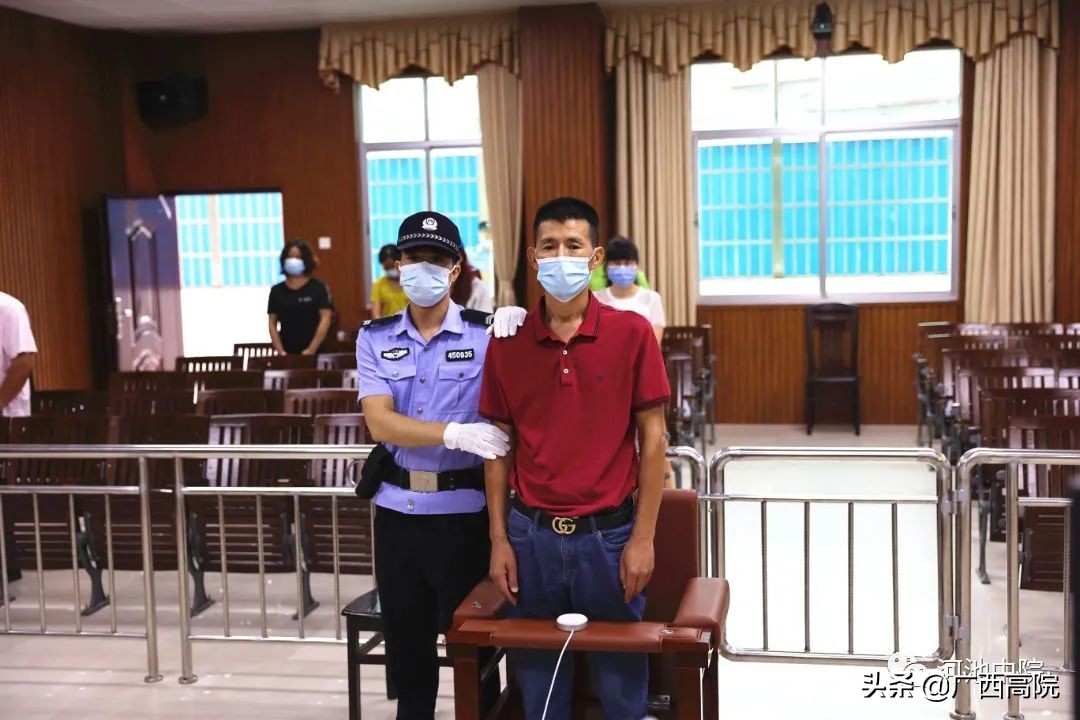 行贿、受贿，这些官员受审获刑！