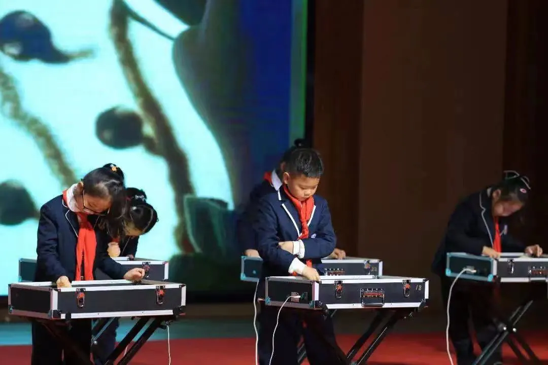 惊人速度崛起！这所九年制学校数学品牌太强了