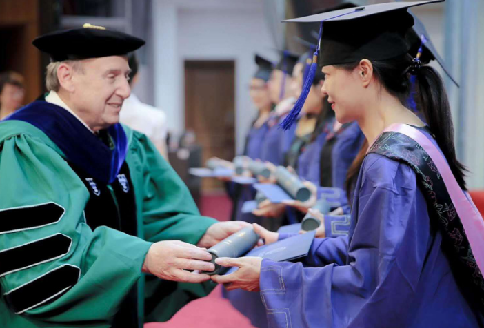 286个中外合作学校终止，清华北大这样985也在其中，你踩雷了吗？