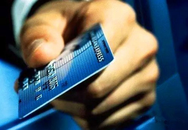 汽车分期付款 calculator：理性看待消费信贷，避免过度负债陷阱