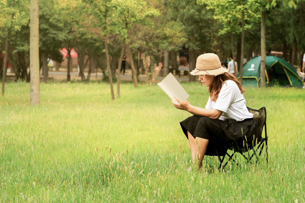 从月薪3000到月入过万，写作赚钱的4个渠道，不要错过
