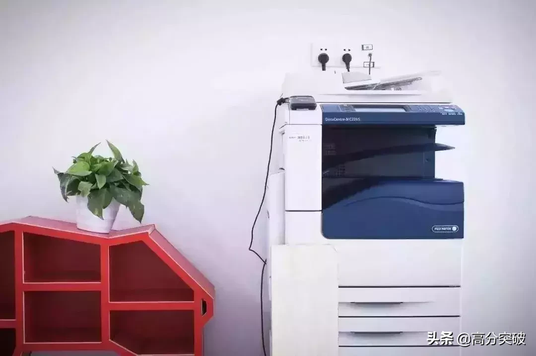 泡一整天都不够！国内那些美炸天的大学图书馆，你去过几个？