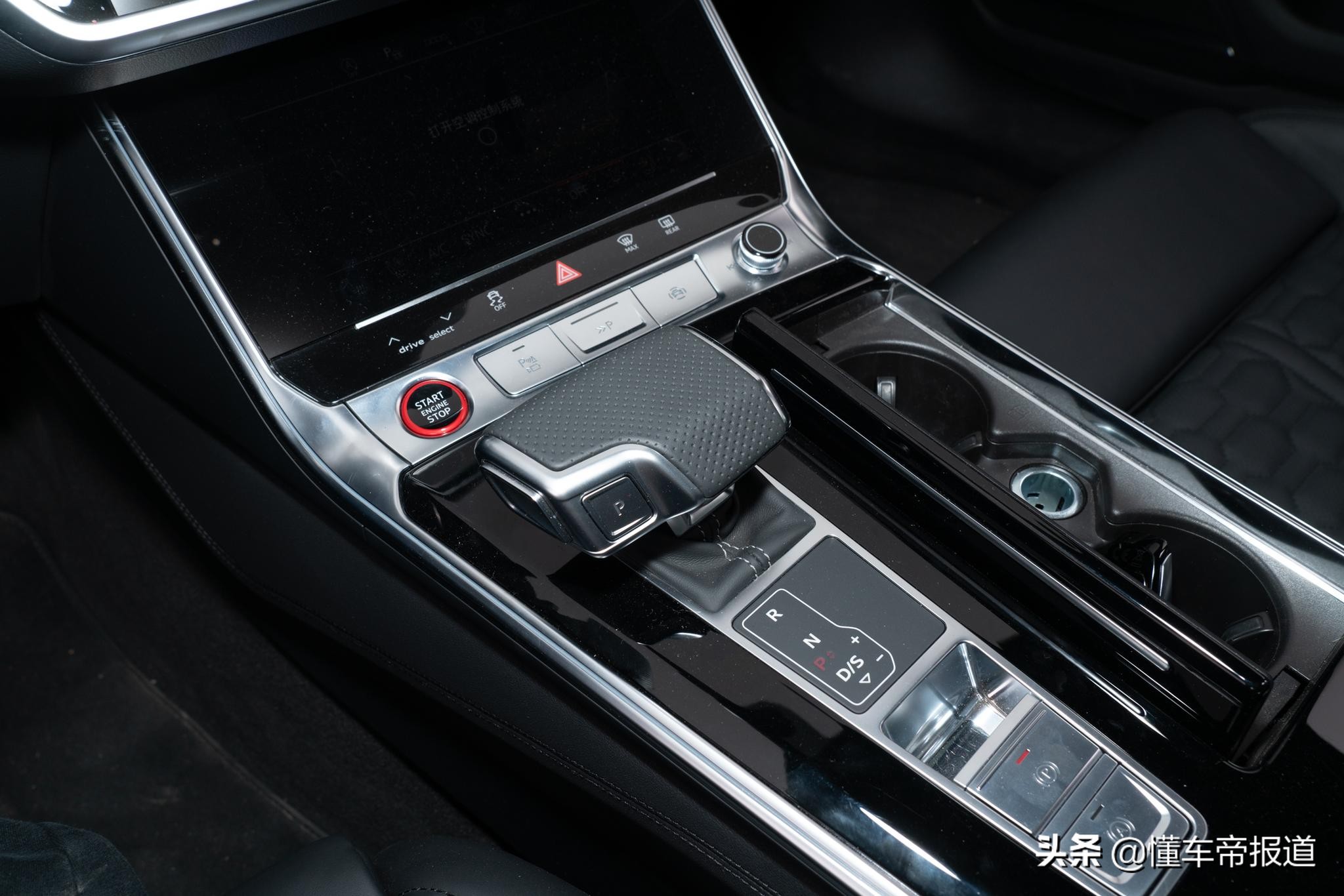 新车｜“瓦罐天花板”？奥迪RS 6 Avant实车曝光，142.88万元起