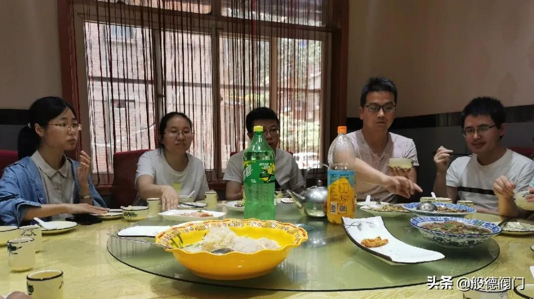 般德团建丨放下手机，放肆游戏，发现身边的乐趣