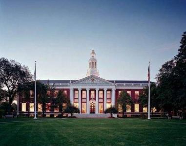 华威大学商学院（留学各大商学院哪些比较顶尖）