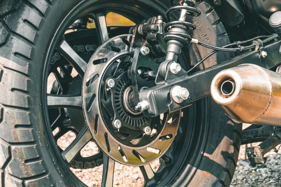 250cc级别性价比巡航车：赛科龙RA2 试驾体验