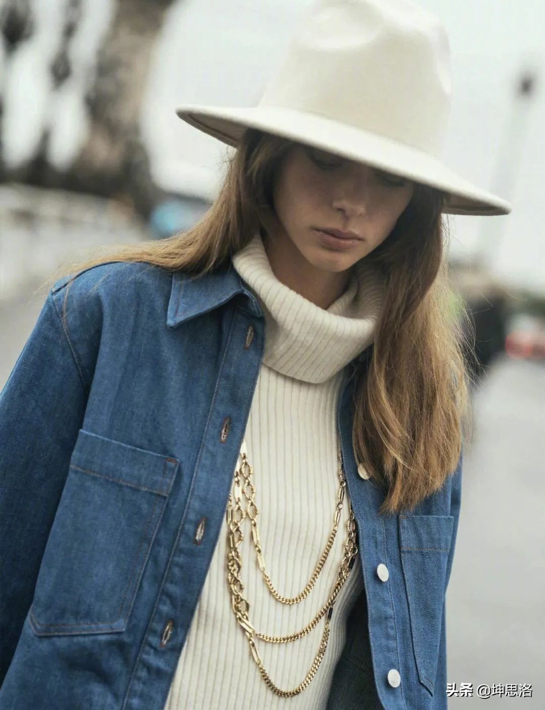 时装大片丨巴黎女郎的时髦街拍 70年代法式复古秋冬穿搭指南