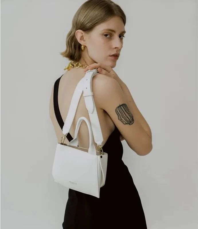 这些连钟楚曦 陈钰琪 宋妍霏都爱不释手的小众包，也太好看了吧