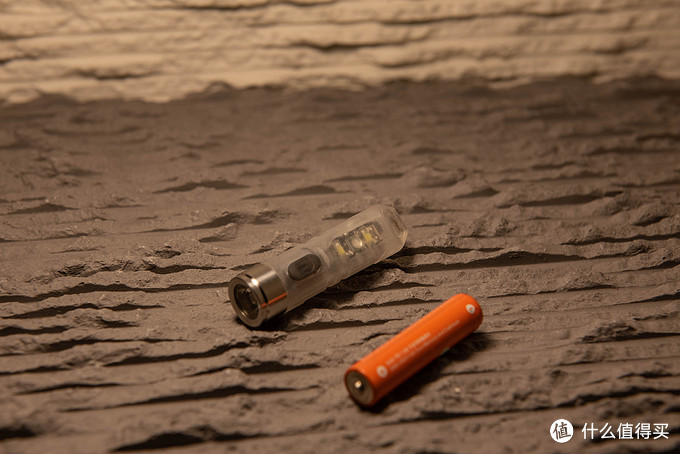 文具玩膩了？要不來看些有意思的手電筒吧