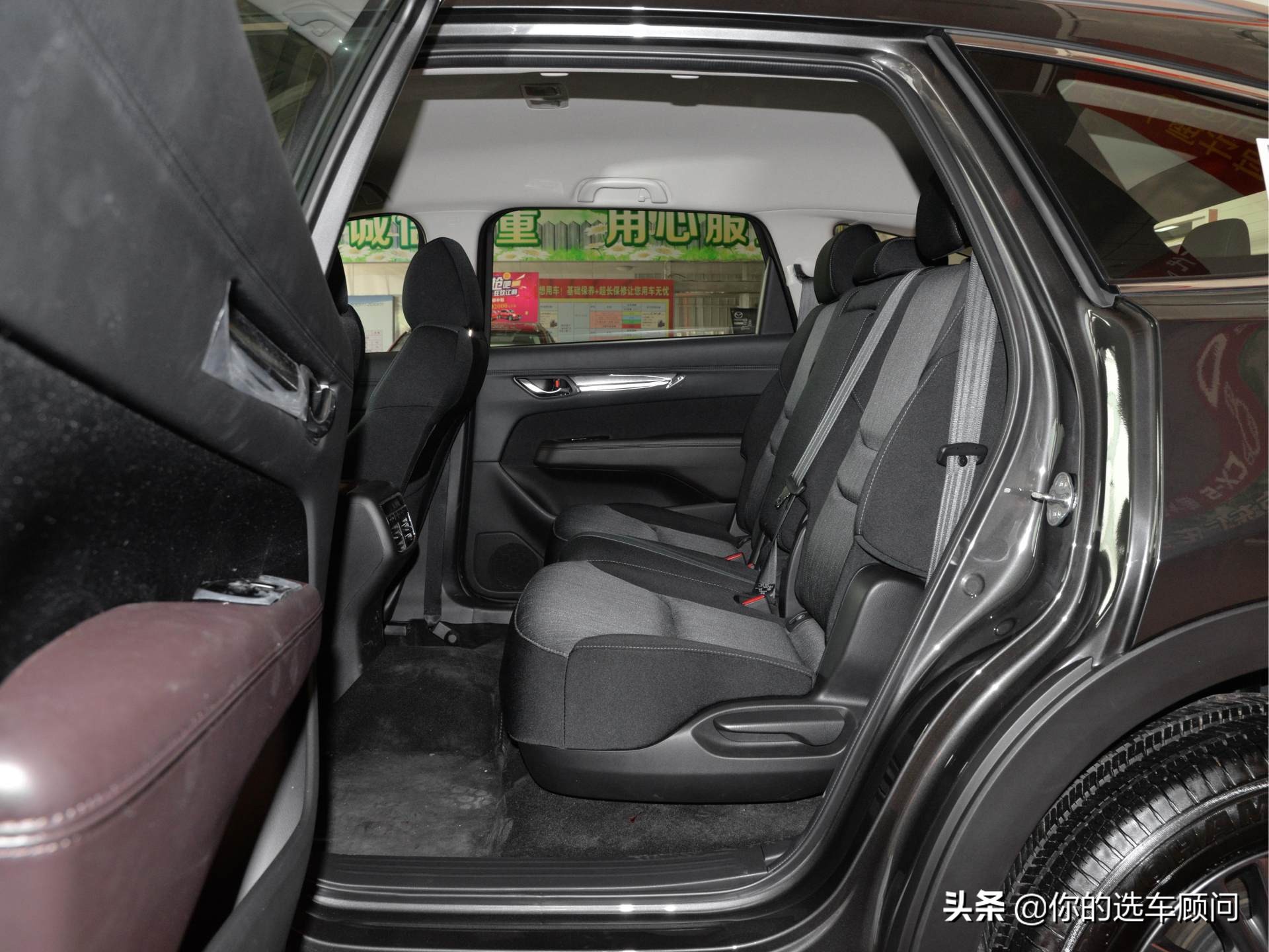 高端大7座SUV，2.5L动力油耗7.8L日系耐用，实拍马自达CX-8
