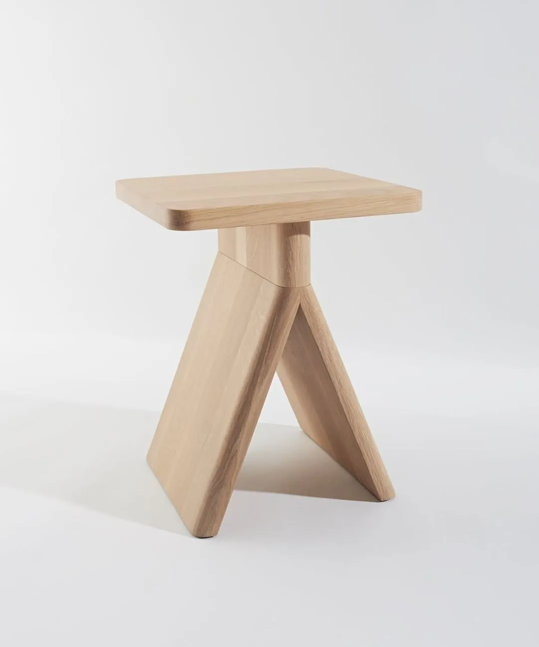 67"100例"--创意椅子产品案例