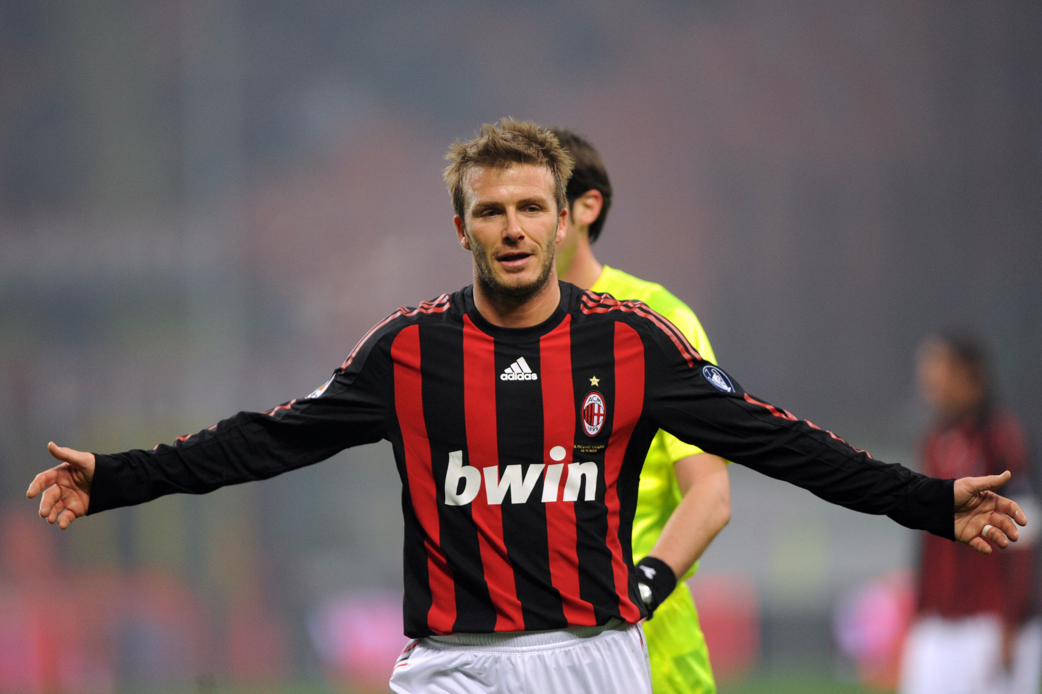 90年世界杯英国队名单(11位曾效力意甲的英国球星:三狮军最爱米兰城