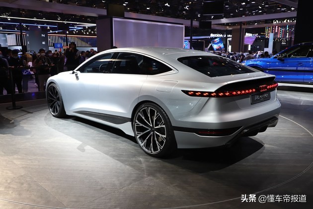 新车｜续航或超700公里 奥迪A6 e-tron旅行版最新渲染图