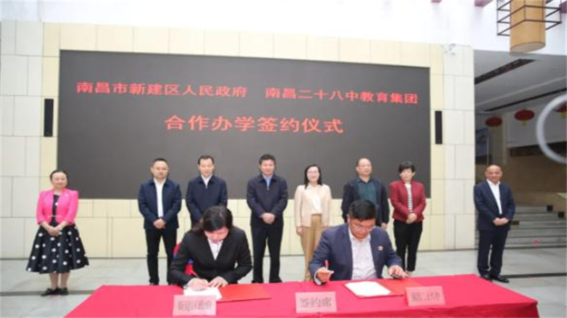 江西南昌迎来1所学校，耗资2.4亿，占地4.5万平，开设72个班级