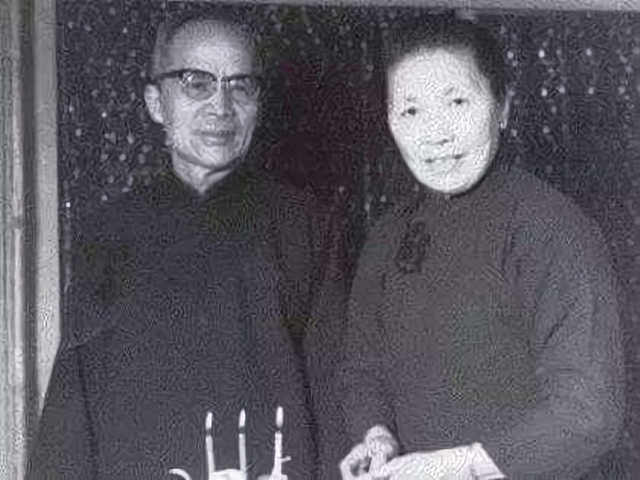 三大女流氓，到底有多浪多狠多毒？她才是上海青帮的真正创始人