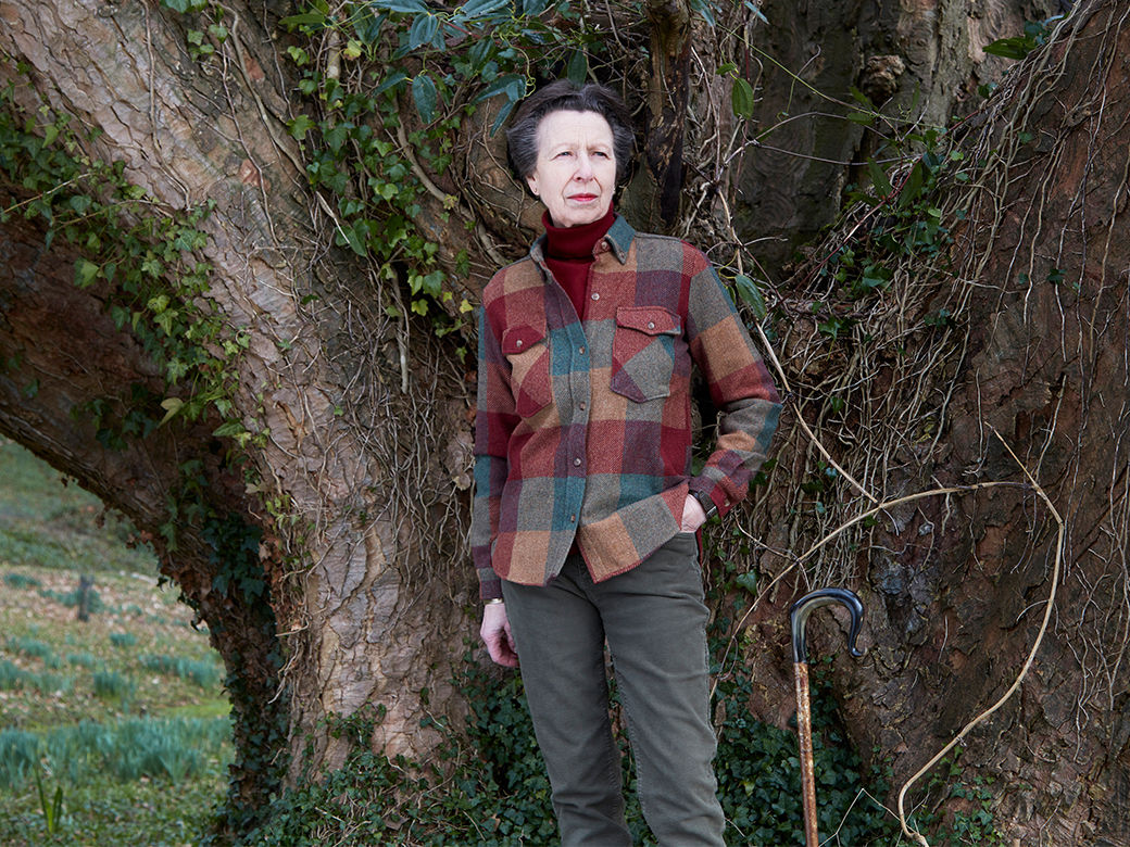 英女王最头痛的独女安妮公主!就是不要当淑女