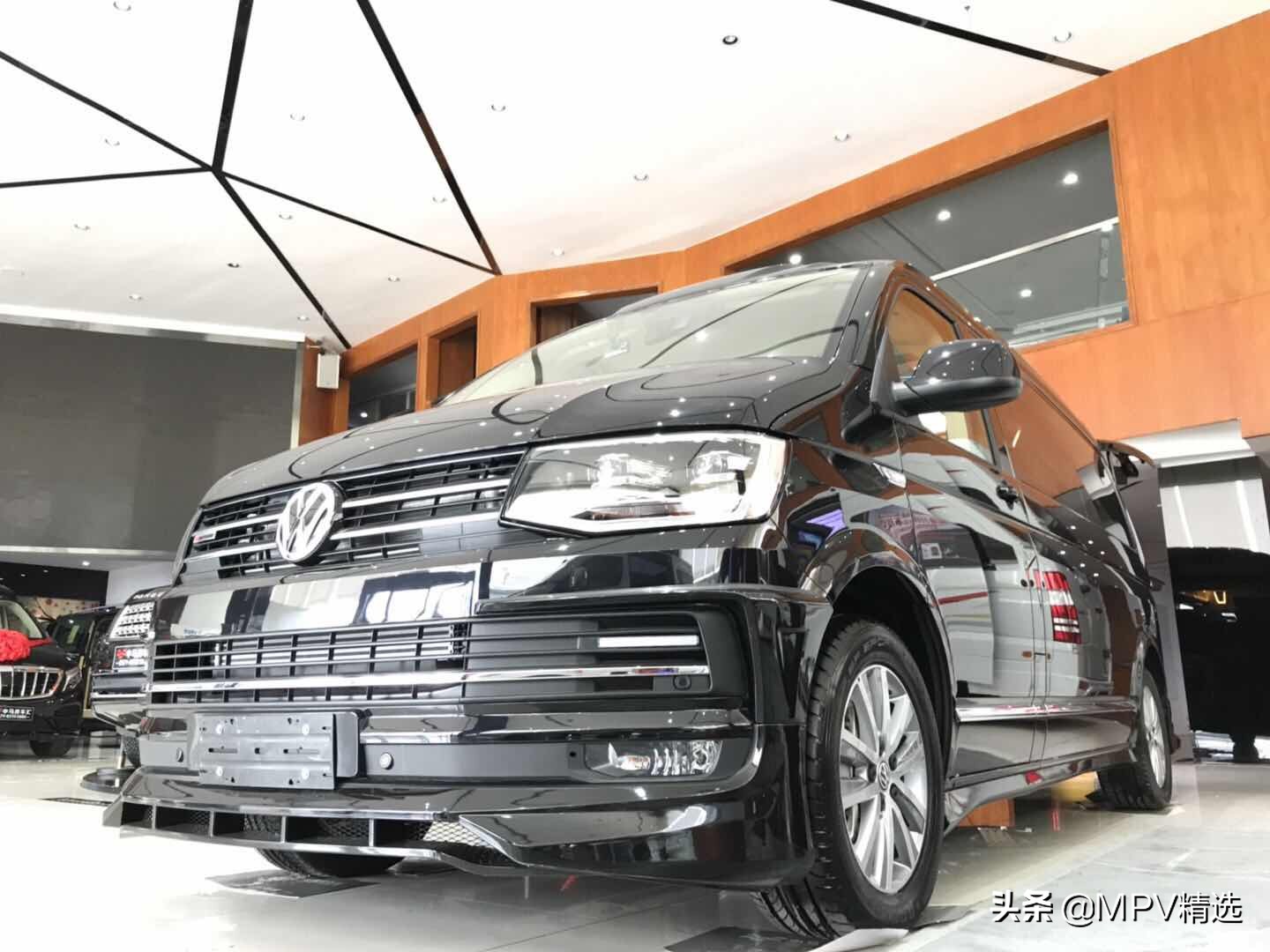 进口大众七座商务车,豪华内饰,能躺能睡,这才是老板应有的姿态