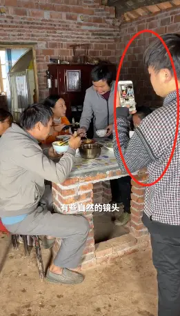 牛爱芳小春花：没有路虎，没有别墅，粉丝和电视台欠我们一个道歉