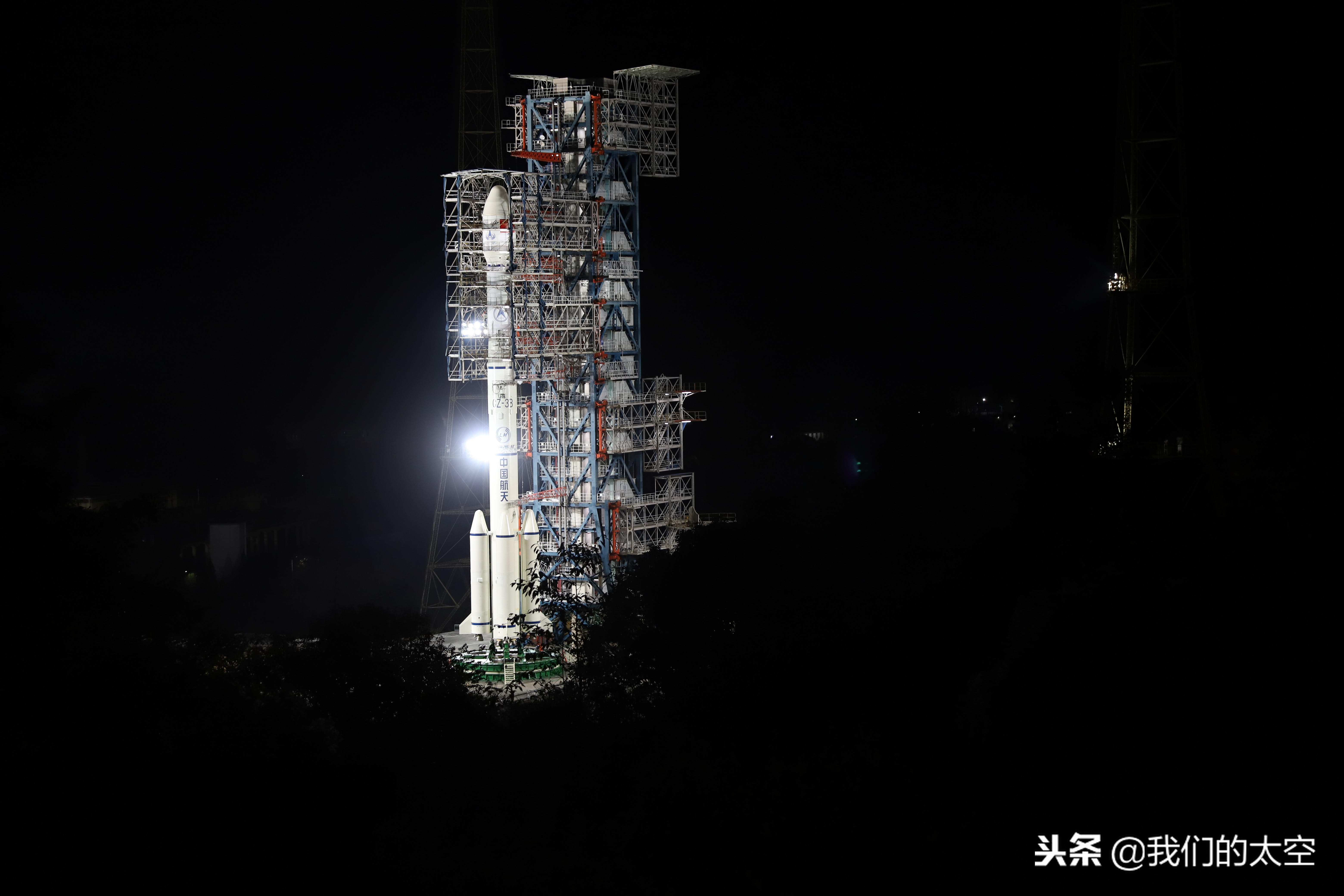 刚刚，“嫦娥四号”在西昌发射升空