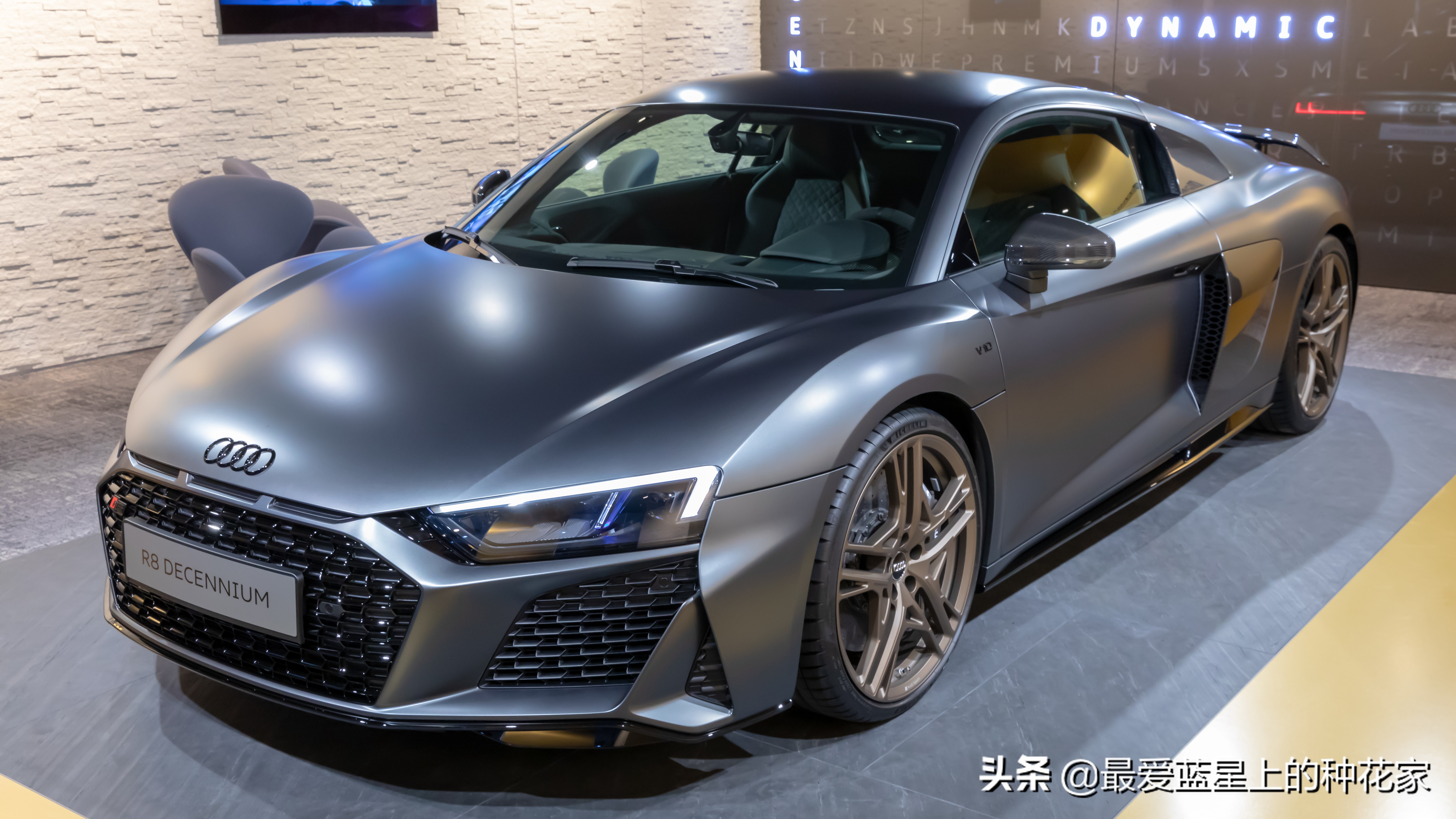奥迪R8手动挡车型销量不佳，难敌品牌旗下轿车市场表现