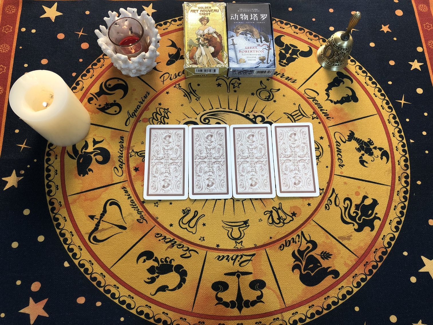 魔巫塔罗：白羊座2月份运势，一方现在想要离开，总是分分合合