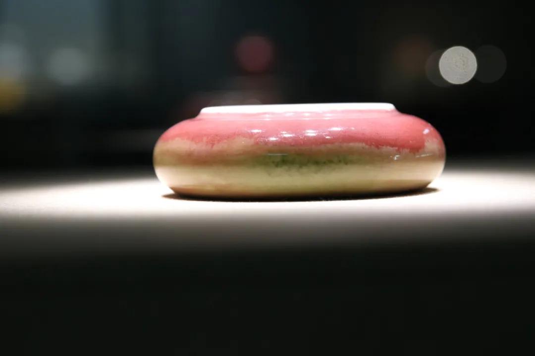 桃花泛绿豇豆红：康熙烧的名器竟如此美艳