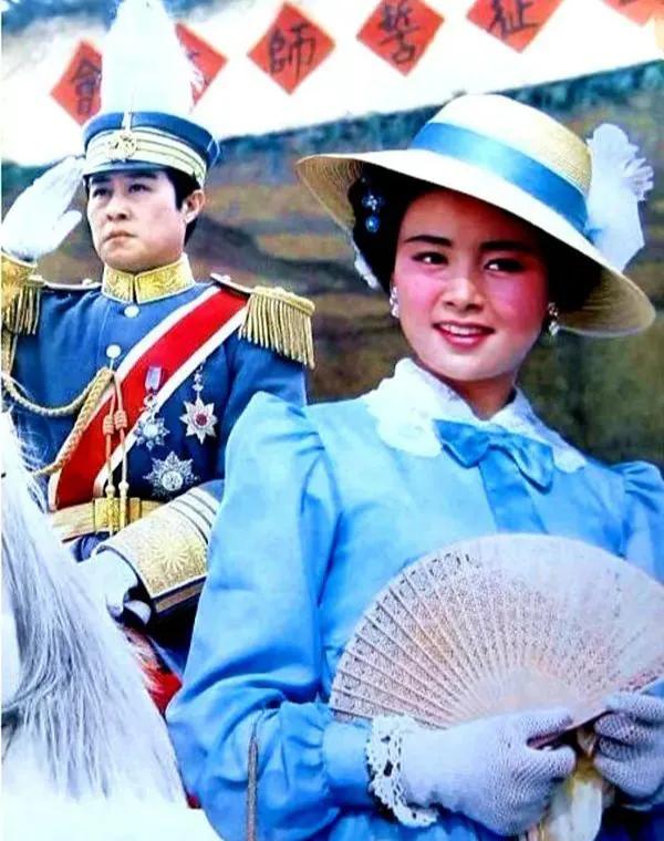 旧演员张宇加入了益东，李晓宇新戏剧，并在中国电影中设定了“第一”的数量。