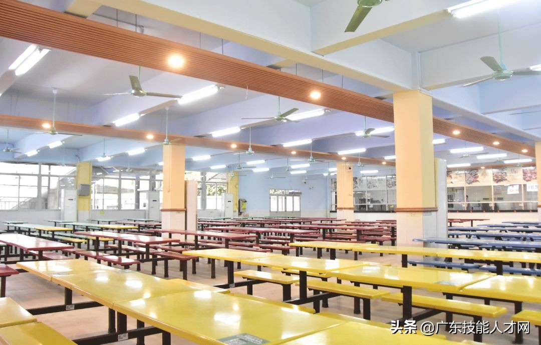 吃货来集合，盘点广东30所专科院校饭堂美食情况啦~欢迎指正哦~