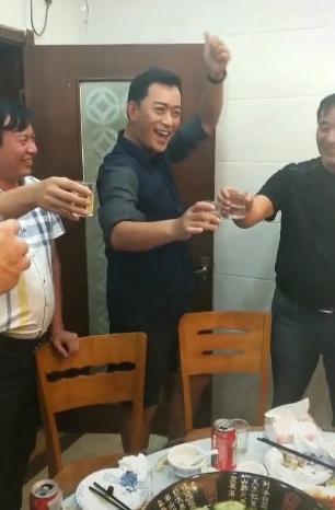 中戏92班：于月仙刘丹车祸去世，黄海冰落魄，郭涛爱情事业双丰收