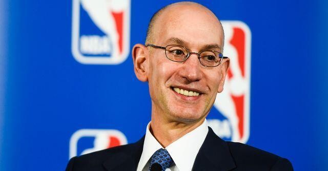 姚明年薪最高拿过多少(姚明退休后可以从NBA领多少钱？最高一年能拿近20万美金)