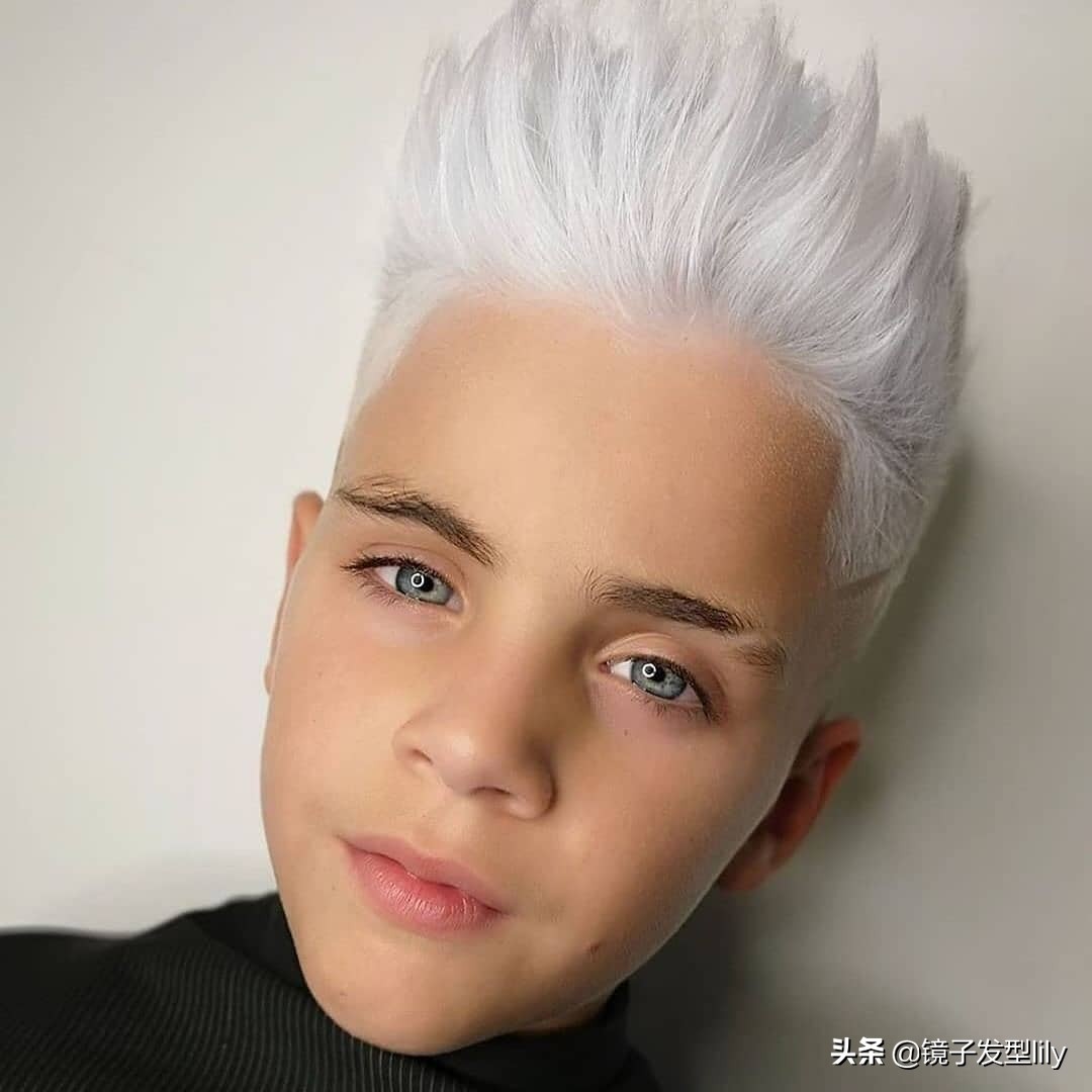 3到10岁小男孩,发型这样剪真帅气,妈妈们请为你儿子收藏