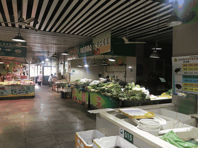 爆改500㎡农贸市场，设计感爆棚！买个菜比逛街还时髦