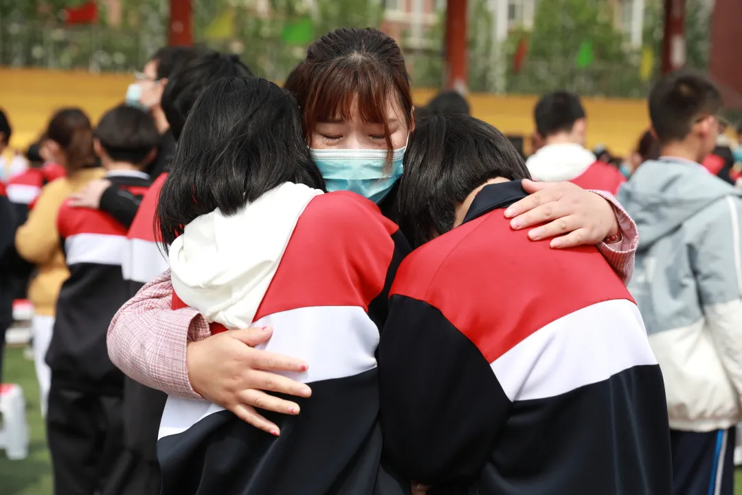 邯郸市开阳中学举办校园开放日，家校共育，感受成长，收获感动