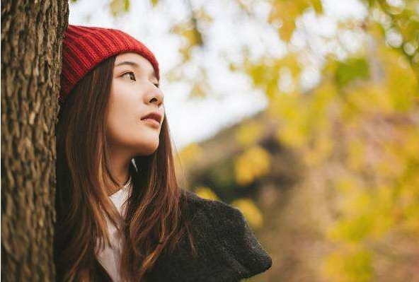 孕早期“见红”是咋回事？准妈先别慌，三种可能，胎儿多半很健康