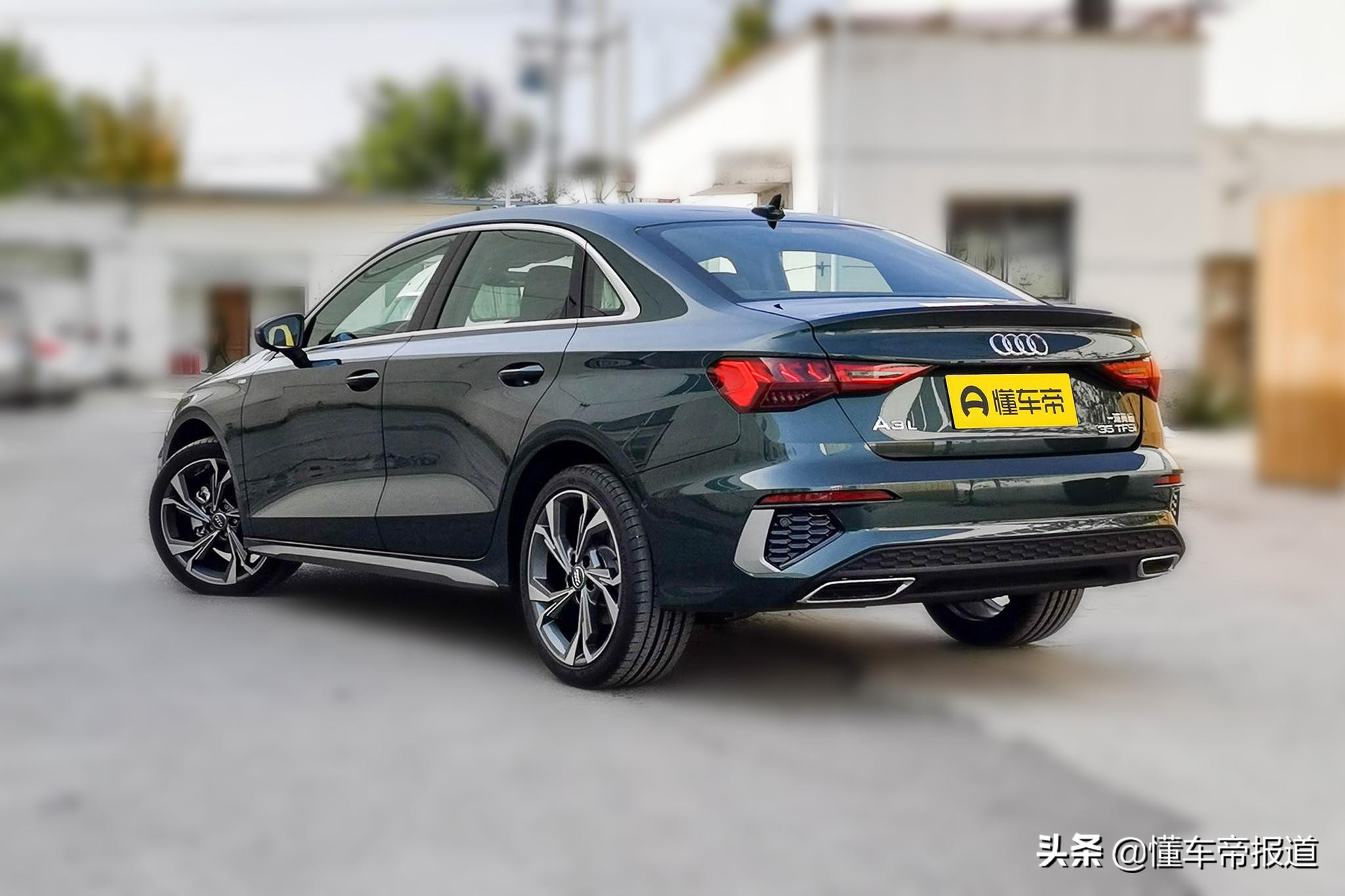 新车 | 21万就能买，颜值空间都有，全新奥迪A3L三厢解析